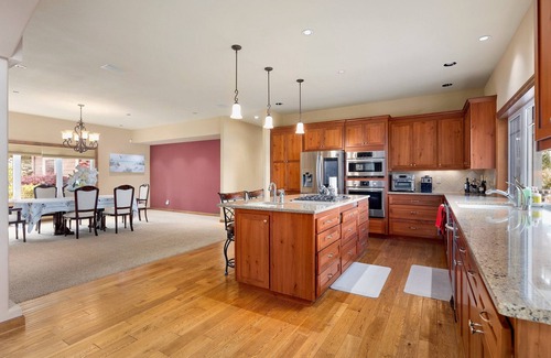 Fort Lewis House | Elephant Home/Private HUGE Lakefront home, Waterslide/boating/kayaking/fishing.