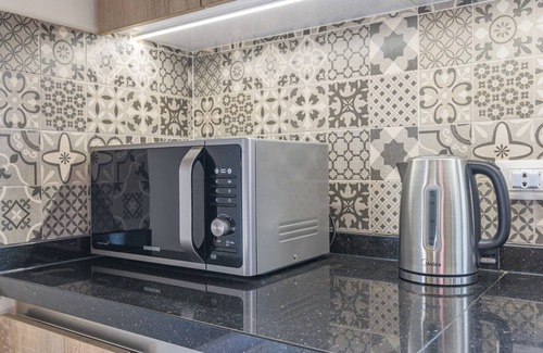 Jal El Dib Apartment | Elevate - Sleek 2-BR Apt by Santa Maria, Jal el Dib