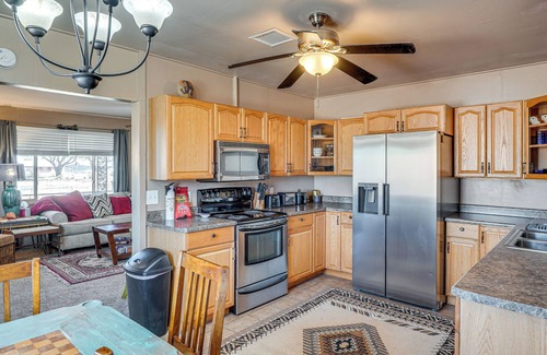 Elfrida House | Elfrida Home w/Yard & Fire Pit: 14 Mi to Wineries