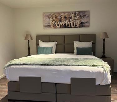 Machelen Hotel | Elinoa