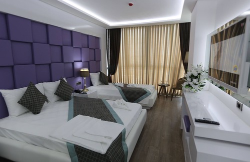 Antalya City Centre Hotel | Elips Royal Hotel & Spa
