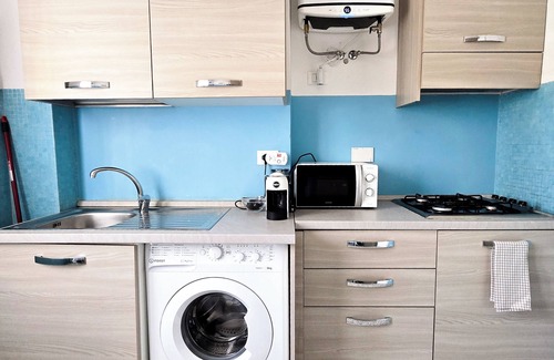 La Spezia Apartment | Elisabeth Apartment with private parking