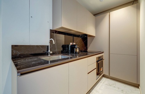 Paceville Apartment | Elite Apartment at Mercury Towers