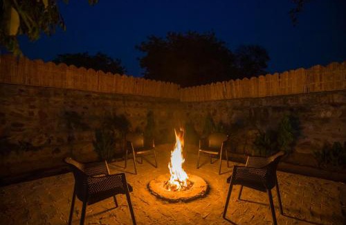 Faridabad Villa | ELIVAAS 3 BHK Amber Villa With Pvt Pool, Game Room & Studio Rooms