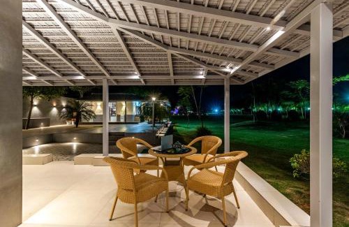 Gurugram Villa | ELIVAAS 6 BHK Farmhouse with Pvt Pool & Garden - Enchantia