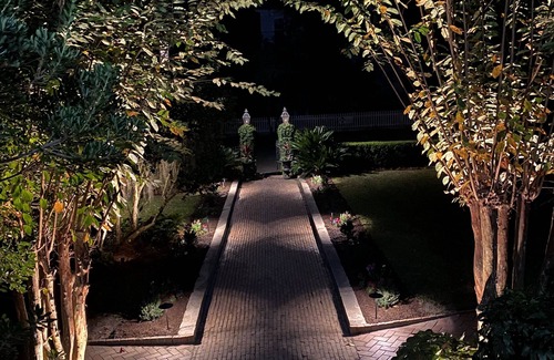 Summerville Historic District Cottage | Elizabeth Arden's former Estate, Tuscany Style Cottage in Summerville