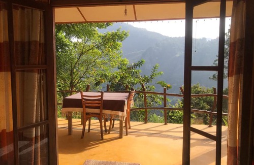 Ambagollapathana Bed & Breakfast | Ella Ridge View Guest