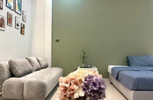 Ban Lo Long House | Ellie House Phuket Old Town