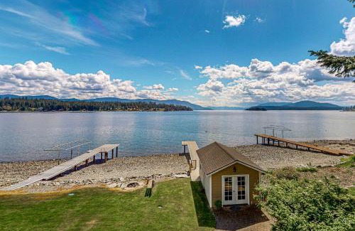 East Hope House | Ellisport Bay House (Main Home & Studio)
