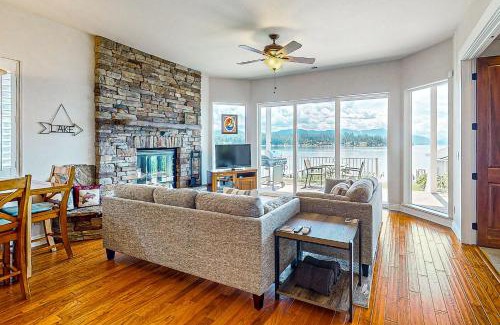 East Hope House | Ellisport Bay House (Main Home & Studio)
