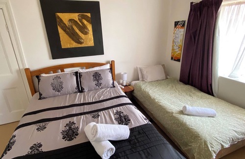 Cooma House | Ellstanmor Guesthouse Cooma