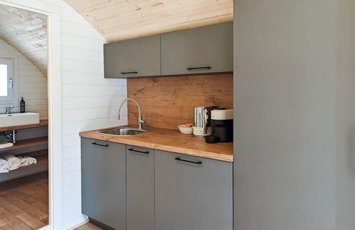 Pantygelli House | Elm - Pantygelli Escapes