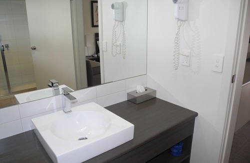 Warrnambool Hotel | Elm Tree Motel