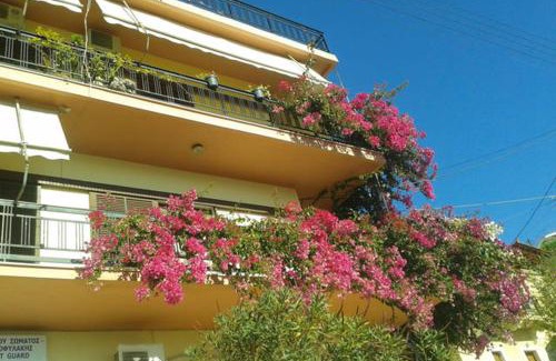 Paralio Astros Apartment | Elmar House