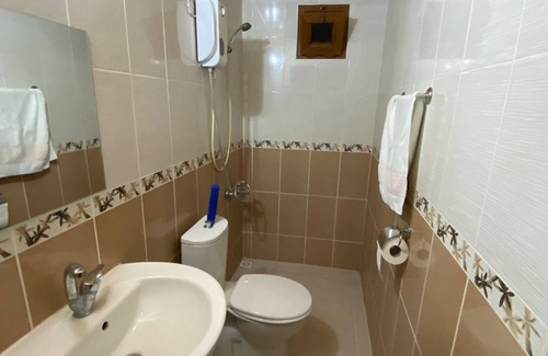 Karacasu House | Elmas Restaurant ve Pansiyon