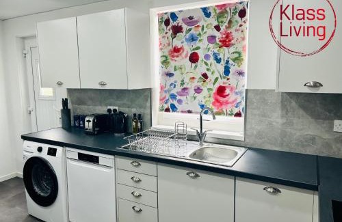 Glasgow House | Elmbank Avenue House by Klass Living Uddingston