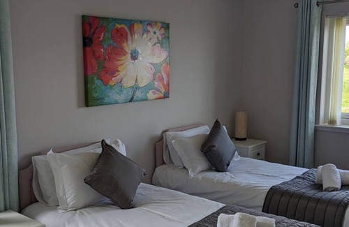 Spittal Apartment | Elmbank House apartment with island views
