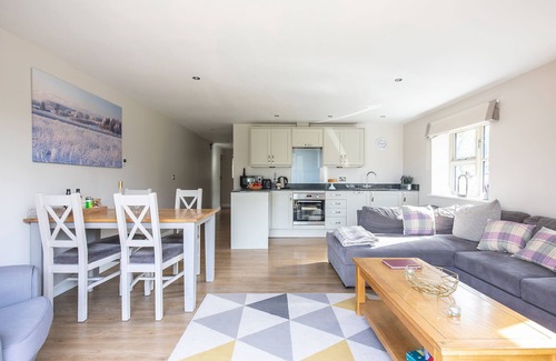Whitney-on-Wye Apartment | Elmbridge Farm Goldfinch Lodge