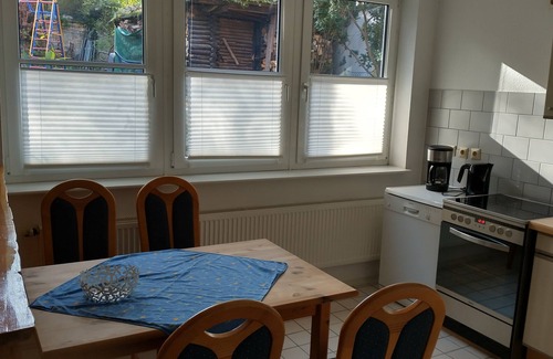 Frohnau Apartment | Elno's Feriendomizil/Also suitable for fitters