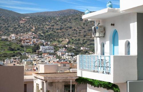 Elounda House | Eloúnda blue city center WiFi traditional for two