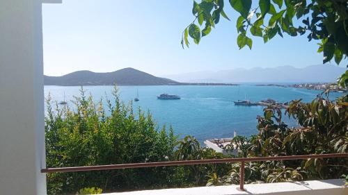 Mavrikiano Apartment | Elounda Horizon