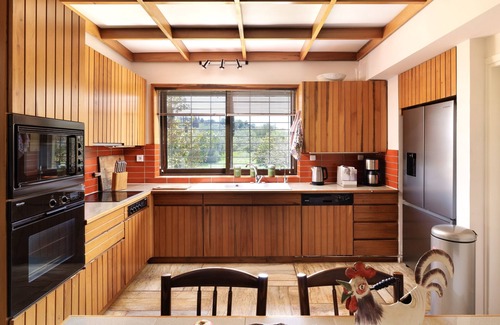 Limni Villa | ELVIS multi generation villa 12 pax