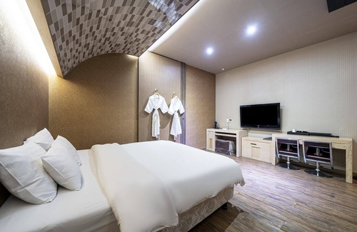 Pyeongtaek Hotel | Elysia Hotel in Pyeongtaek