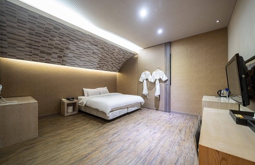 Pyeongtaek Hotel | Elysia Hotel in Pyeongtaek