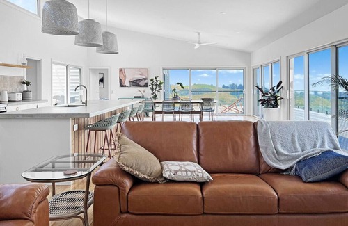 Apollo Bay House | Elysian Eco Retreat - Apollo Bay