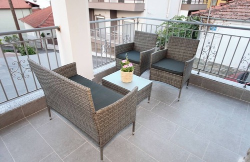 Dio-Olympos Apartment | Elysian Stone Apartment II
