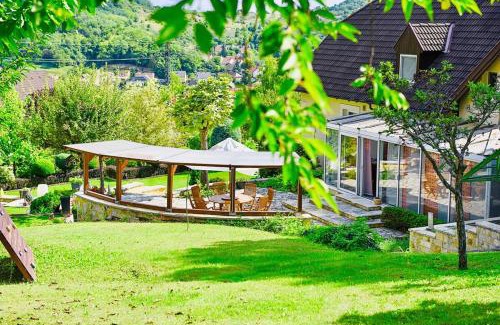 Szekszard Villa | Elysium Estate Szekszárd