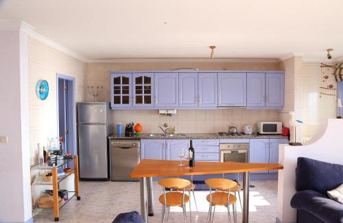 A Ver-o-Mar Apartment | Em Cima Da Areia