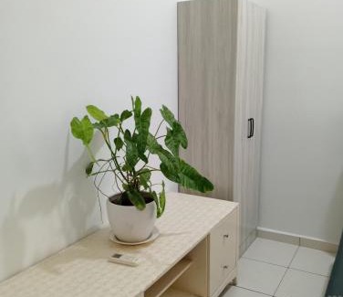 Bukit Kuin Satu House | EM Roomstay KOTASAS Kuantan room rental MALE ONLY