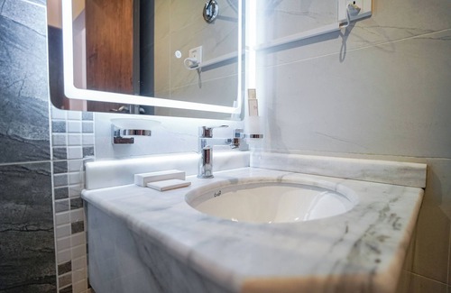 Mecca Hotel | Emaar Legend