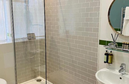 Bedford Hotel | Embankment Hotel