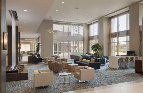 The Woodlands Hotel | Embassy Suites by Hilton The Woodlands
