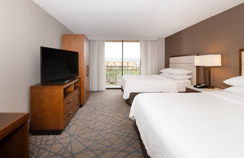 Lynnwood Hotel | Embassy Suites by Hilton Seattle North Lynnwood