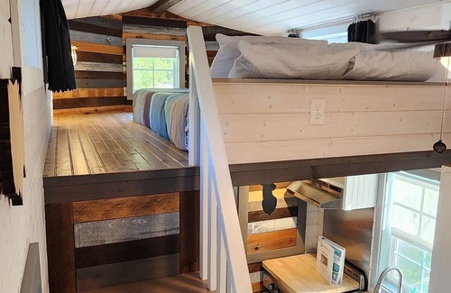 Mill Spring Resort | Emberglow Outdoor Resort