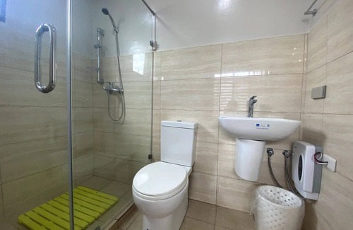 Argao Villa | Embrace quality time with friends and family in the picturesque town of Argao.