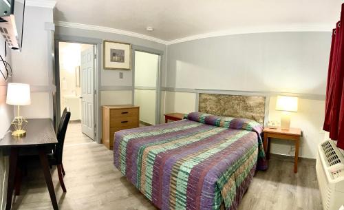 Edmonds Hotel | Emerald Best Motel