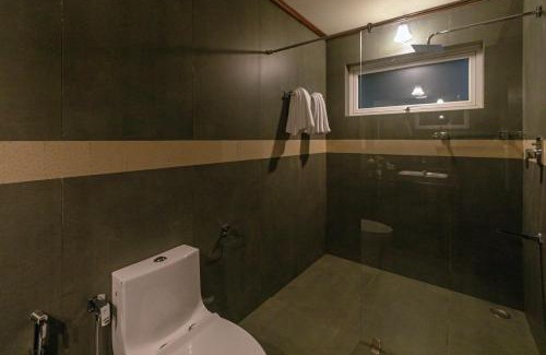 Redhills House | Emerald by Nature Resorts and Stays