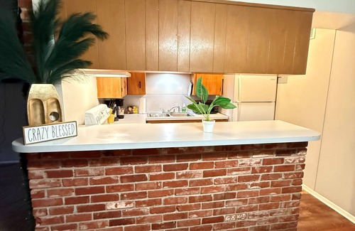 Gardens Apartment | Emerald City Oasis