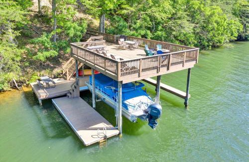 Moneta House | Emerald Cove
