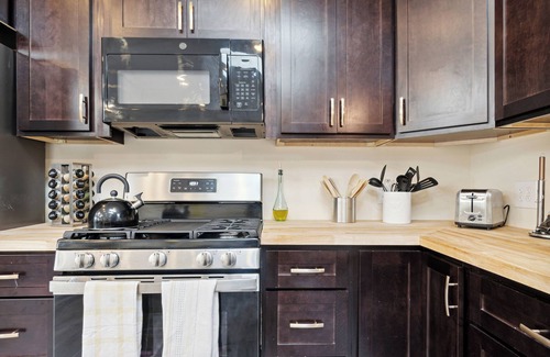 Ridgeway House | Emerald in Berkeley Springs, WV