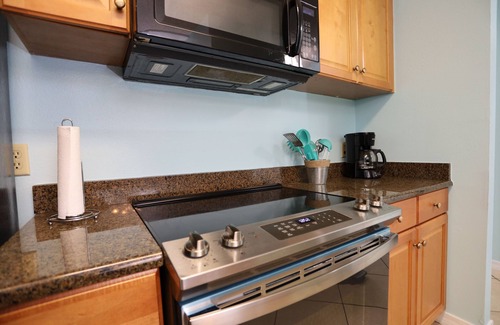 Sugar Beach House | Emerald Shores: Steps from the Gulf, Navarre Beach