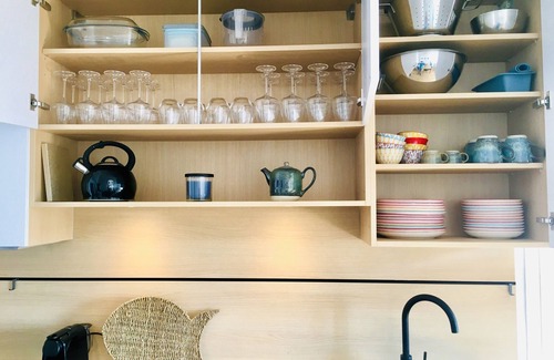 Cancale Apartment | Emeraude Appart. 100% renovated, front row seat to Mont St-Michel Bay