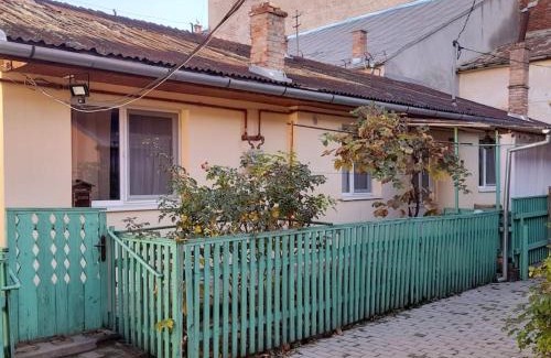 Tirgu Mures Apartment | Emese Central Vintage Apartment