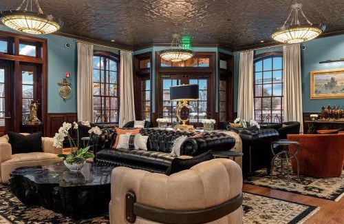 Fredericksburg Hotel | Emigrant Boutique Hotel