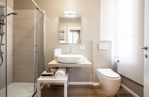 Crocetta-San Lazzaro-Modena Est House | Emilia Suite Essence