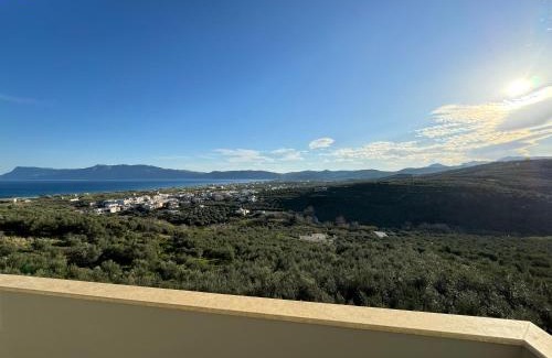Kissamos Apartment | Emmanuel's Sea View Luxury Apartment
